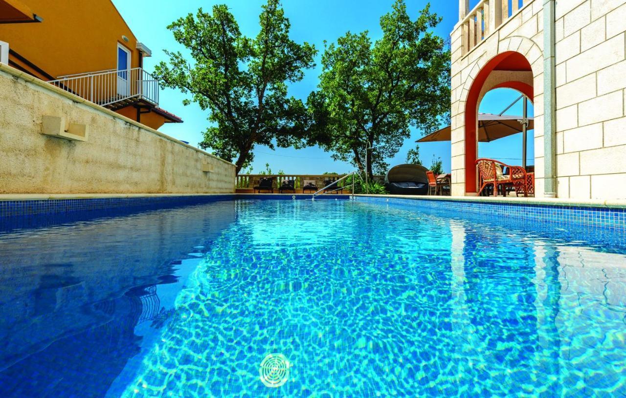 Villa Anka ซาตอน ภายนอก รูปภาพ